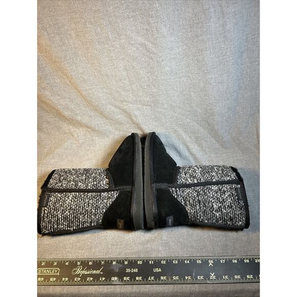 Minnetonka Moccasin Womens Suede Moccasin Boots black size 7 - Picture 7 of 8